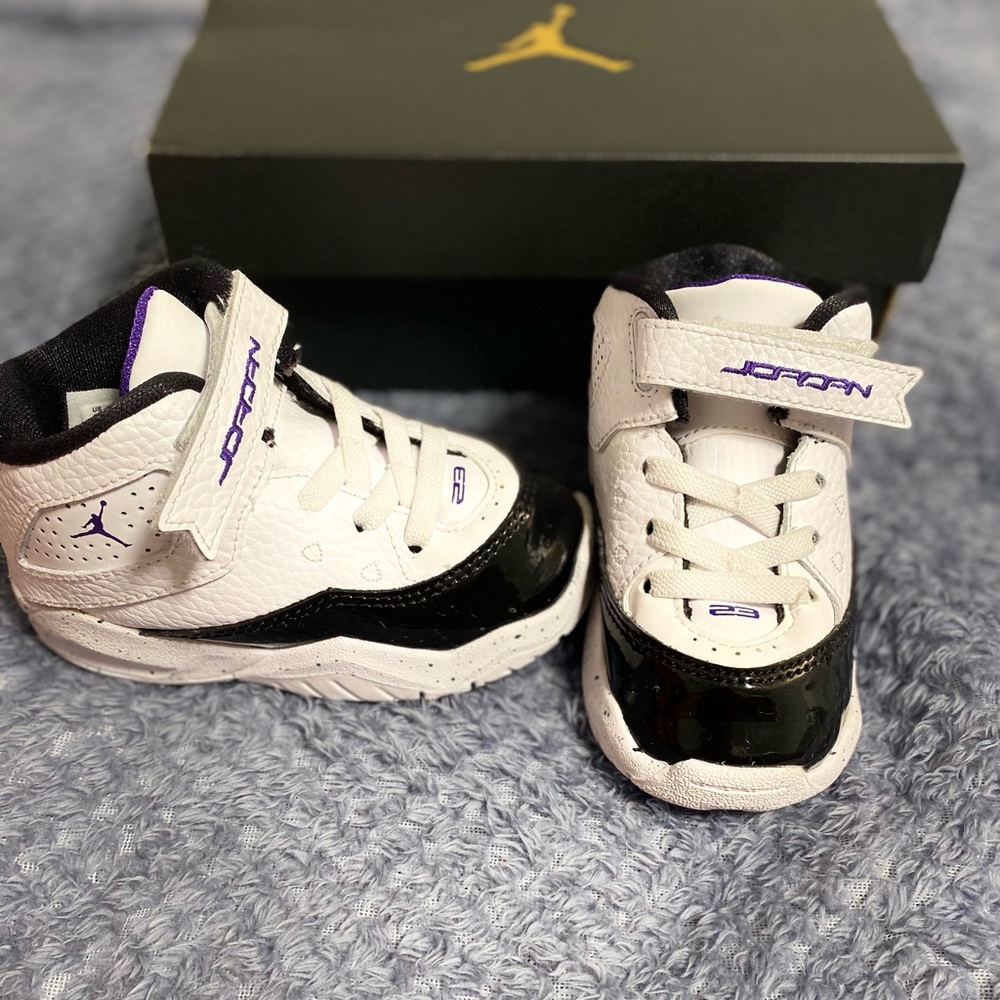 Jordan B’Loyal size 6c baby/toddler
